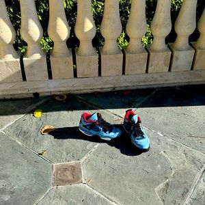 Travis Scott x Air Jordan 4 Retro Cactus Jack